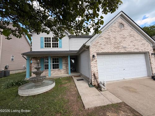7001 Woodhaven Place Dr, Louisville, KY, 40228-2831 | Card Image