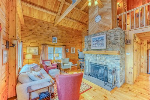 100 Quebec Rd, Lyman, NH, 03585-3309 | Card Image