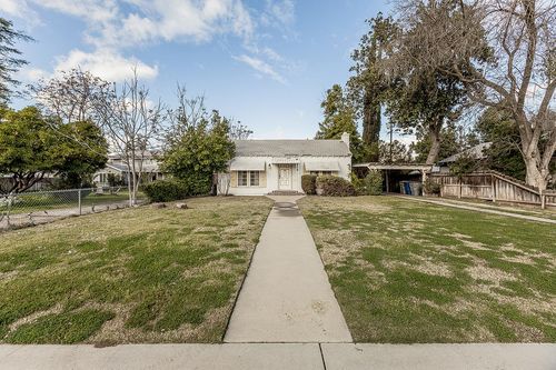 643 E Vassar Ave, Fresno, CA, 93704-6128 | Card Image