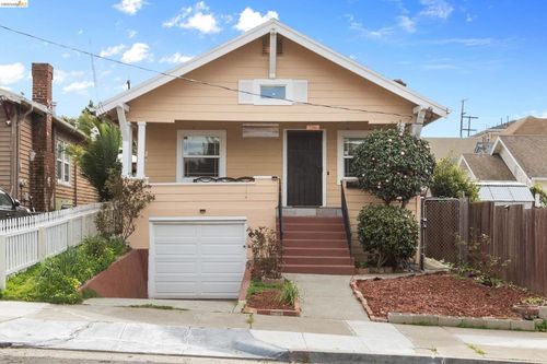 2316 Ransom Ave, Oakland, CA, 94601-3875 | Card Image
