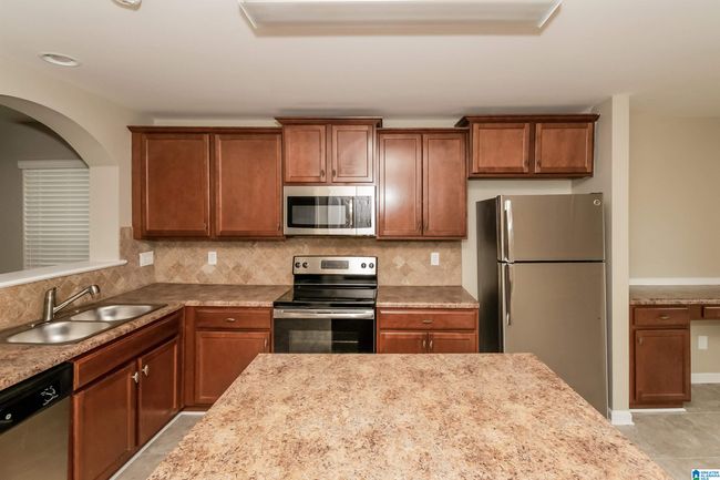 405 Morning Mist Ln, House other with 4 bedrooms, 2 bathrooms and null parking in ODENVILLE AL | Image 5