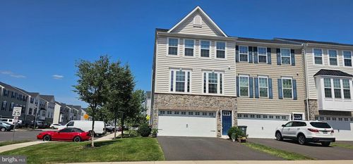 423 Arbor Blvd, PERKASIE, PA, 18944-1250 | Card Image