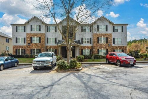4101-4101 Fairington Club Dr, Lithonia, GA, 30038-5672 | Card Image