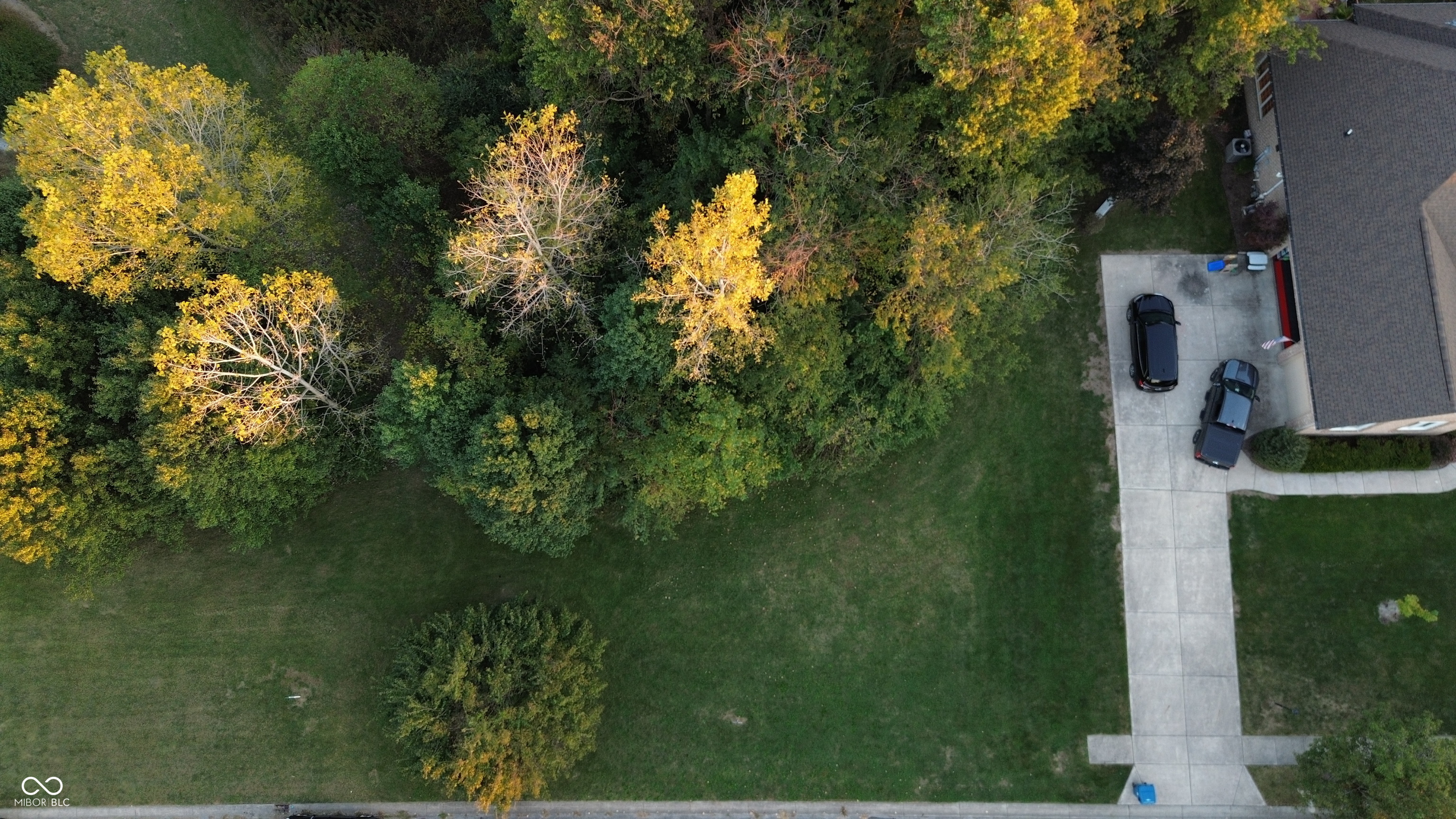 Land in Indianapolis