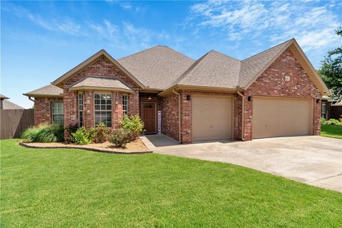 6262 W Persimmon St, Fayetteville, AR, 72704-7054 | Card Image