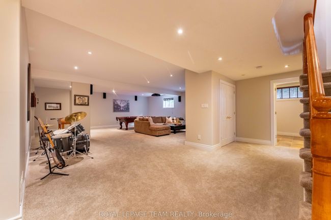 5422 Wadell Crt, House other with 4 bedrooms, 4 bathrooms and 6 parking in Manotick ON | Image 31