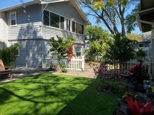 808-808 Grove St N, ST PETERSBURG, FL, 33701-2214 | Card Image
