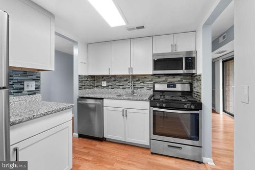 2k26-6085 Majors Ln, COLUMBIA, MD, 21045-4163 | Card Image