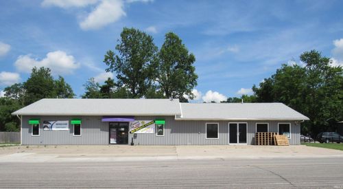 124 Mckinley St, Angola, IN, 46703-1306 | Card Image