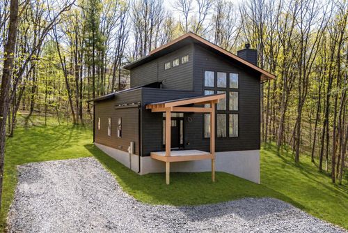 88 Mallard Dr, Basye, VA, 22810 | Card Image