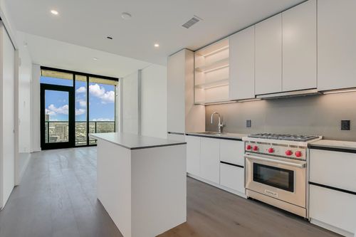 3906-610 Davis St, Austin, TX, 78701 | Card Image