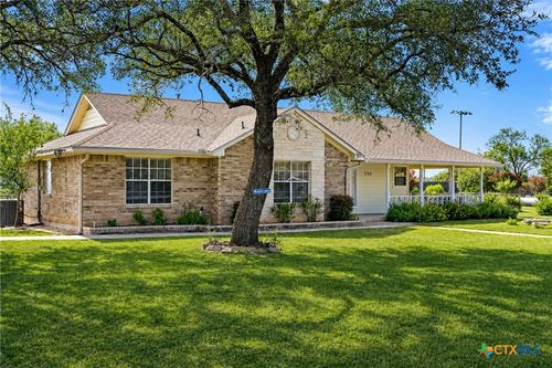 504 N Avenue N, Johnson City, TX, 78636-5402 | Card Image