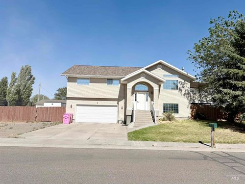 101 Jasper Dr, Kimberly, ID, 83341-1940 | Card Image