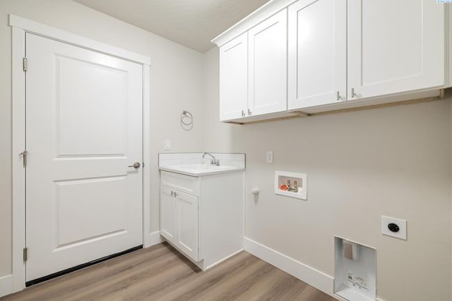 10705 Danube Dr, Home with 4 bedrooms, 2 bathrooms and null parking in Pasco WA | Image 25