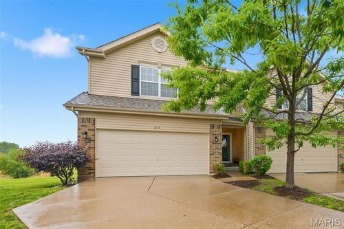 2113 Maple Glen Ct, Saint Peters, MO, 63376-7806 | Card Image