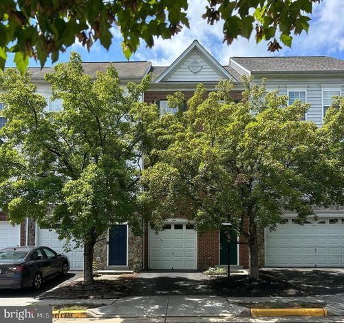 42540 Magellan Sq, BRAMBLETON, VA, 20148-5612 | Card Image
