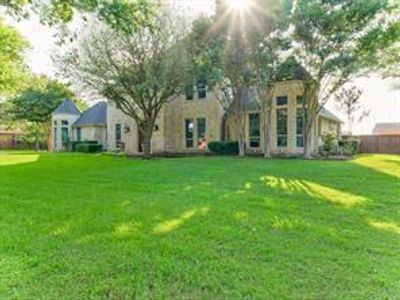 142 Ranchway Drive, House other with 5 bedrooms, 4 bathrooms and null parking in Burleson TX | Image 3