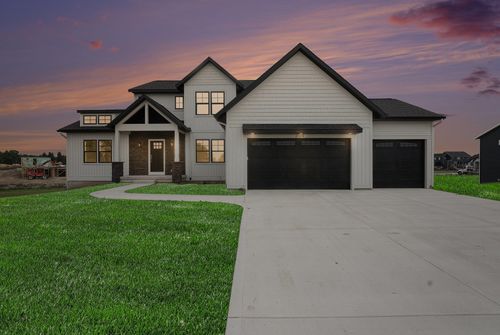 3509 Conrail Dr, Byron Center, MI, 49315-9643 | Card Image