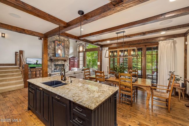 922 June Creek Rd, Home with 3 bedrooms, 4 bathrooms and null parking in Edwards CO | Image 13