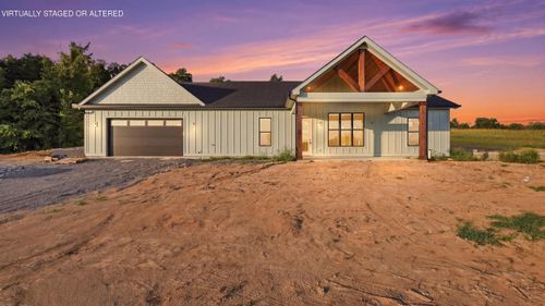 156 Old Dirt Rd, Graysville, TN, 37338-3005 | Card Image