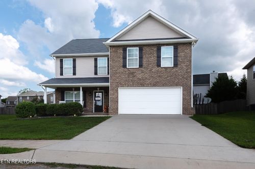 118 Scenic Yard Ln, Maryville, TN, 37804-4958 | Card Image