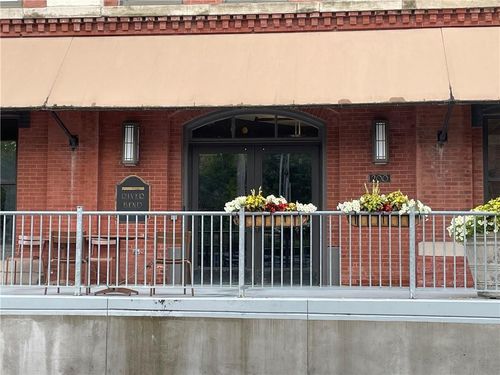 apt-308-200 Main St, Kansas City, MO, 64105-1282 | Card Image