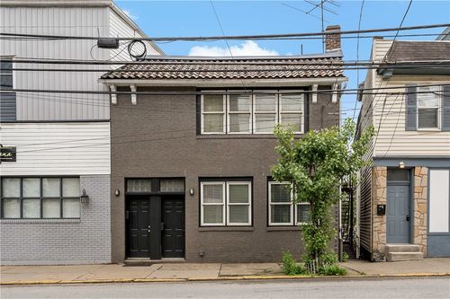 3 Boggs Ave, Mt Washington, PA, 15211-2028 | Card Image