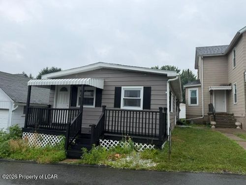 98 Rose Ln, Old Forge, PA, 18518-1632 | Card Image