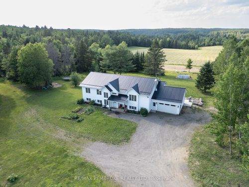1870 Sandy Beach Rd, Pembroke, ON, K8A6W8 | Card Image