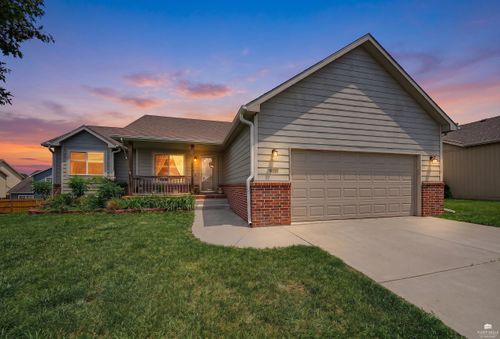 2129 Deer Trl, Junction City, KS, 66441-4544 | Card Image