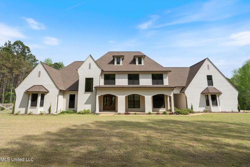 6978 Vaiden Rd, Hernando, MS, 38632-9161 | Card Image