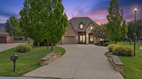 6805 Goldfinch Ct, Owasso, OK, 74055-6287 | Card Image