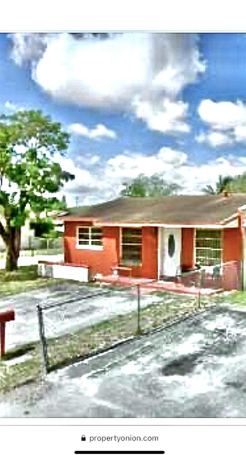 29th Pl, Miami Gardens, FL 33056