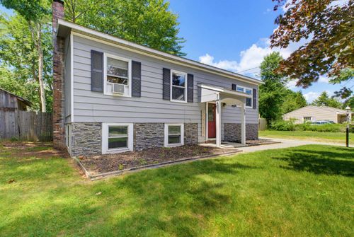 20 Kennedy Dr, Keene, NH, 03431-4818 | Card Image