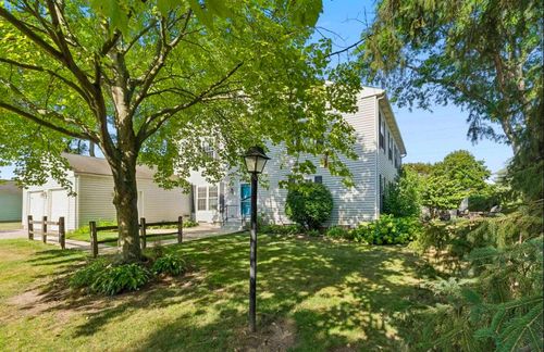 38655 Bayside Ct, Clinton Township, MI, 48038-3405 | Card Image