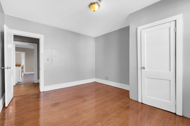 45-47 School St, Home with 12 bedrooms, 6 bathrooms and 6 parking in Hartford CT | Image 19