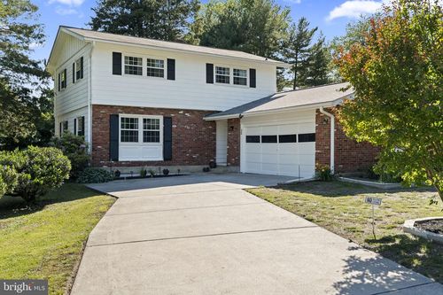 15 E Tampa Ave, Cherry Hill, NJ, 08034-2074 | Card Image
