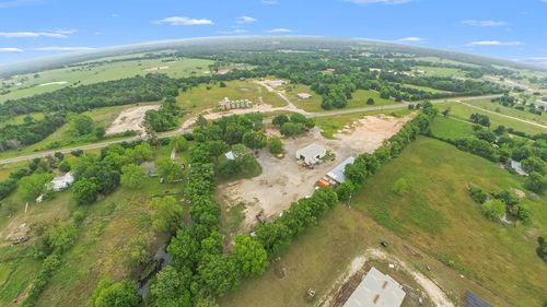 718 S State Highway 75, Teague, TX, 75860 | Card Image
