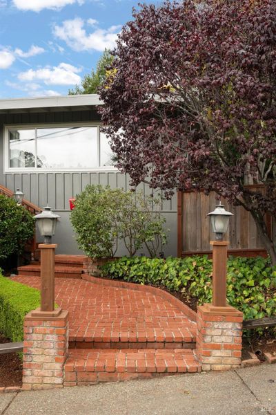 118 Kipling Drive, House other with 3 bedrooms, 2 bathrooms and 4 parking in Mill Valley CA | Image 2