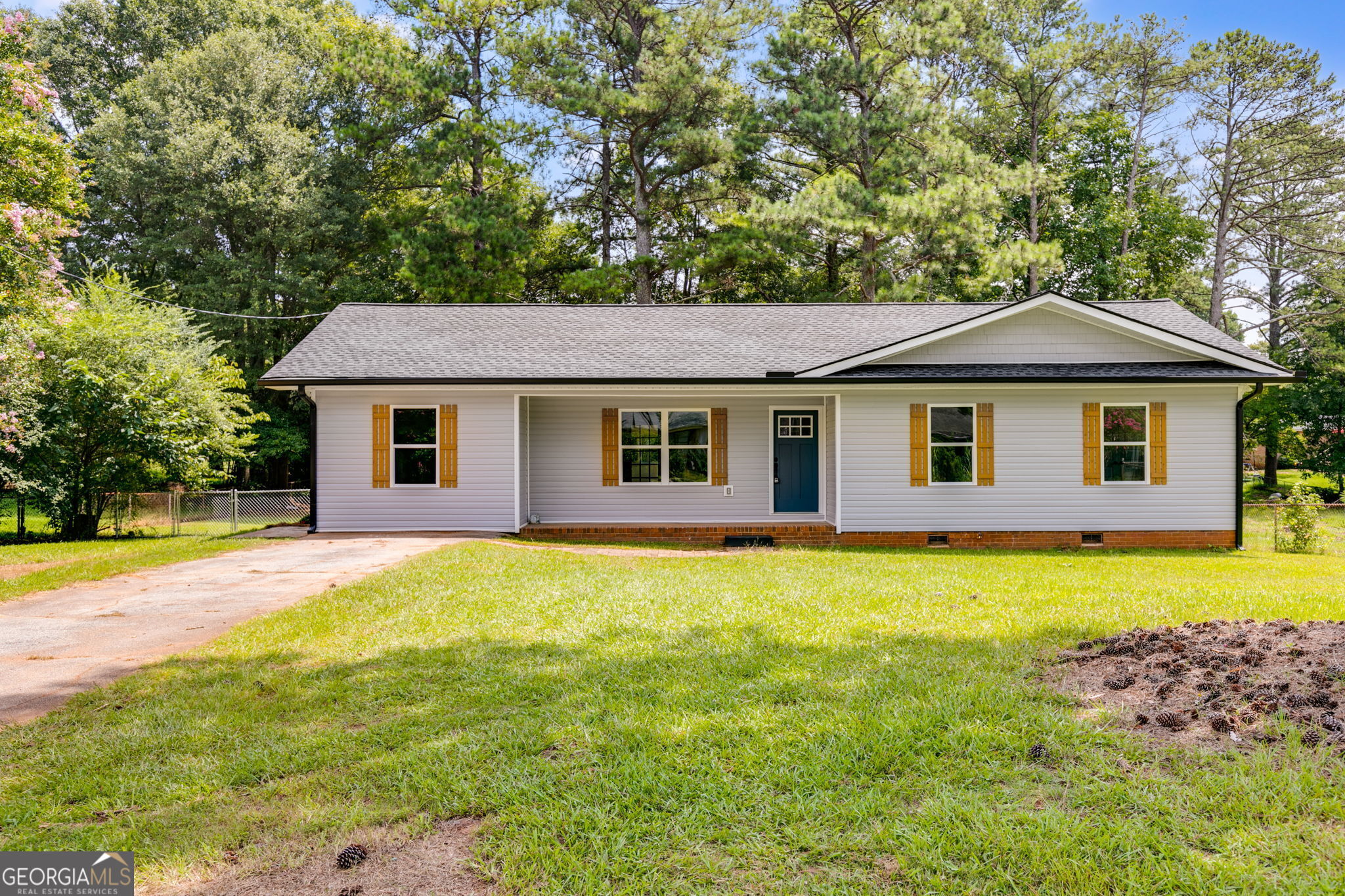 Sunny Ln, Villa Rica, GA 30180