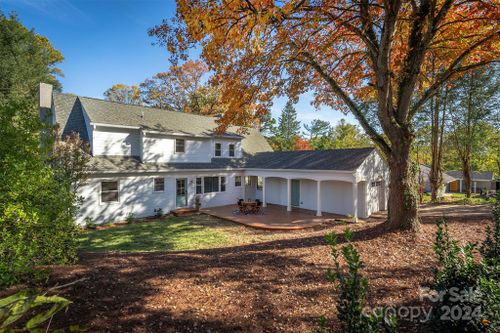 232 Country Club Road, Asheville, NC, 28804 | Card Image