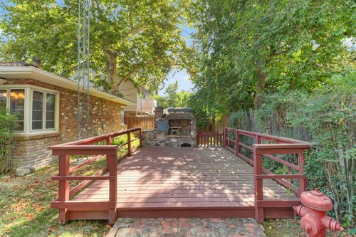 204 Hays St, Woodland, CA, 95695-4743 | Card Image