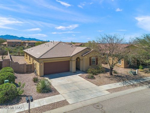 72 E Forrest Feezor St, Vail, AZ, 85641-2799 | Card Image