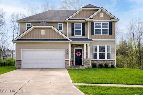 3944 Creek Meadow Dr, La Grange, KY, 40031-7005 | Card Image