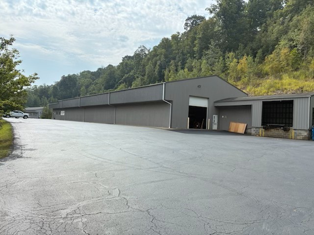 4388 Gibsonia Rd, Gibsonia, PA 15044