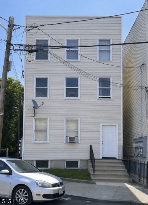 3-23 Highland St, Paterson, NJ, 07524-2998 | Card Image