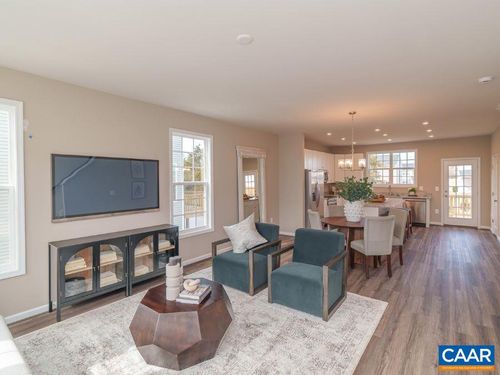 249 Cheshire Ln, WAYNESBORO, VA, 22980-1829 | Card Image