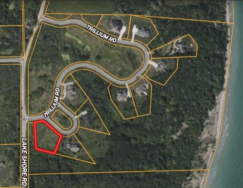 Lt1 Trillium Court, Grafton, WI, 53024 | Card Image