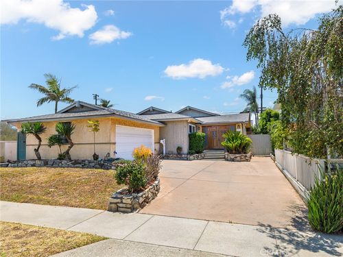 5344 W 137th St, Hawthorne, CA, 90250-6422 | Card Image