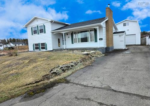38 Laben Drive, Sydney, NS, B1S3A5 | Card Image